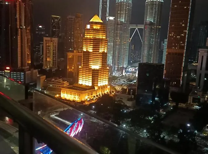 The View @ Legasi Walk 2 Klcc View Next To Train